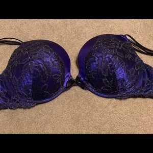 Victoria’s Secret Very Sexy Plunge bra 38D